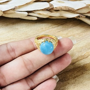Anillos de Calcedonia de Diseño Moderno, Anillos Tribales de Latón para Mujer, Chapados en Oro de 18k, Joyería Vintage de Alta Gama para Venta al Por Mayor/OEM/ODM - Product Image 3