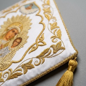 Insignia de Epigonación Ortodoxa Bordada a Mano con Patrón de Cruz de Diamantes y Hilos de Oro, Palitza Litúrgica, con Imperdible de Seguridad, para Tela y Moda - Product Image 3