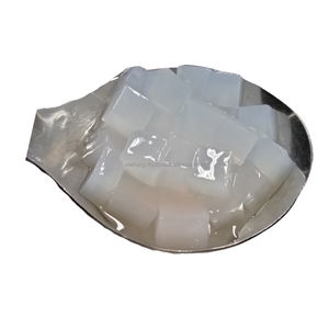 Cubos de Cristal Masticables de Nata de Coco TropiFresh del Río Mekong - Product Image 6