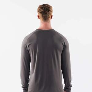 Camiseta de Manga Larga para Hombre, Cuello Redondo, Corte Regular, Color Sólido, Informal, de Algodón Tejido Transpirable - Product Image 3