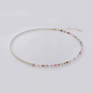 Collar de Perlas de Pétalos con Diseño Único para Mujer, Cadena de Suéter Barroca Natural con Personalidad Femenina para Uso Diario - Product Image 1
