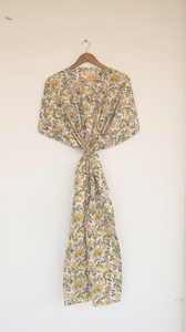 ชุดเดรสผ้าฝ้ายลายดอกไม้สำหรับผู้หญิง สไตล์โบฮีเมียนลำลอง เหมาะสำหรับใส่เที่ยวพักผ่อนช่วงฤดูร้อน - Product Image 6