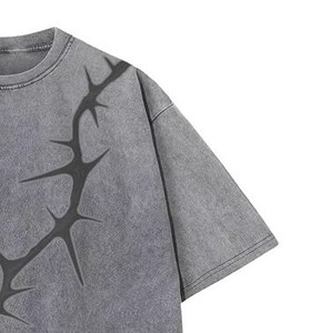 Camiseta Oversize de Algodón Gris con Estampado de Espinas Negras, Cuello Redondo, Manga Corta, Estilo Casual para Hombre - Product Image 3