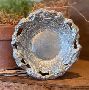 Silver Coated Antique Design Wine Bottle Coaster New Crafts Affordable Price For Wedding Parties Table Decor Aluminium Coaster - Product Image 6