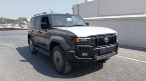 Nuevo Toyota Prado 2025 Luxury+ Turbo Diesel Híbrido I-Force Max R20 con Volante a la Izquierda, Cuero Oscuro y Techo Panorámico - Product Image 6