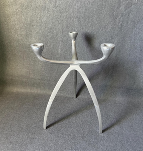 Silver Metal <b>Tapered</b> <b>Candle</b> Holders for Home Office Hotel Living Room & Festival Decoration Dining Table Decor - Product Image 2