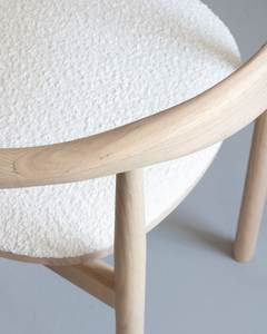 Silla de Comedor Nórdica Hecha a Mano de Madera de Teca Sólida, Silla con Brazos de Estilo Escandinavo Moderno, Asiento Tapizado, Color Personalizado, Muebles para el Hogar - Product Image 3