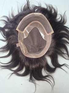 Toupee de Cabello Humano con Base de Encaje, Cabello Remy Indio, Ondulado Profundo, 130% de Densidad, Diseño Central, 100% Atado a Mano, Nudos Invisibles - Product Image 3