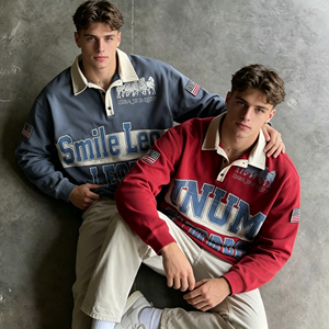 SMILE LEO เสื้อเชิ้ตผ้าใบระบายอากาศแขนสั้นสำหรับผู้ชาย, เสื้อถักลำลองกระดุมด้านหน้าพิมพ์ลายตัวอักษรสีแดงและสีน้ำเงิน - Product Image 4