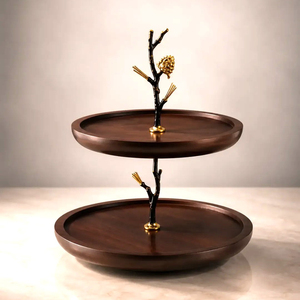 Plateau de service rustique à deux niveaux en bois de noyer avec tige sculptée en forme de branche noire et embout en forme de gland doré pour un service et des présentations modernes - Product Image 4