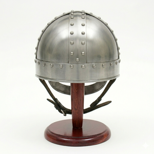 Casque Viking Médiéval en Acier Doux Forme Ronde Armure Antique Réplique Costume de Chevalier Pièce de Collection Artistique à Exposition - Product Image 2