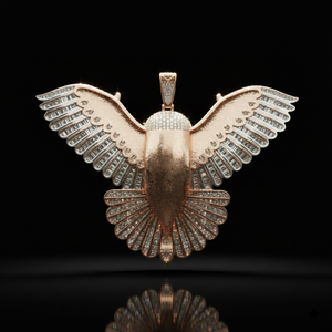 Pendentif Hibou Volant Personnalisé Sertie de Diamants, Fabriqué à la Main en Or Blanc et Rose 14K avec Micro-Pavé Détail - Product Image 3