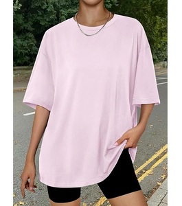 เสื้อยืดผู้หญิงดีไซน์ใหม่ ผ้าฝ้ายแท้ 100% แขนครึ่งตัว คอเฉียง ไหล่ตก ทรงโอเวอร์ไซส์ สวมใส่สบาย ระบายอากาศได้ดี ผลิตในบังกลาเทศ - Product Image 6