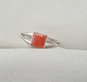 แหวนปะการังธรรมชาติ เงินแท้ 925 ประดับพลอยปะการังทรงเหลี่ยม งานแฮนด์เมด - Product Image 2