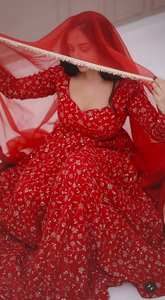 Robe de soirée pour femme en velours de viscose lourd, ornée de sequins, de style ethnique moderne, faite à la main, pour l'hiver, le printemps, l'été, les festivals, Diwali, les mariages. - Product Image 4