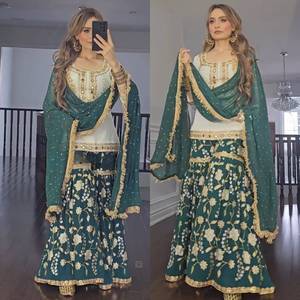 Conjunto de top de seda Malai con bordado de diseñador y trabajo artesanal de papel y espejo, con sharara y dupatta, completamente cosido y listo para usar. - Product Image 4