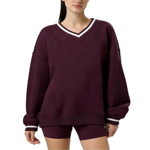 Sweat-shirt surdimensionné à col en V pour femme, imprimé lettres roses, épaules tombantes, 100 % coton tricoté, collection automne, vente en gros - Product Image 5