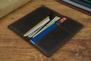 Tarjetero minimalista de cuero genuino, tipo de cierre abierto y largo para hombres y mujeres - Product Image 2