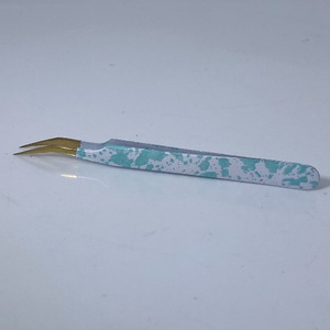 Pinzas para Pestañas Postizas DANTRIC IMPLANTS, Acero Inoxidable, Punta Suave de 10 mm, Herramienta Duradera, Mango con Diseño de Puntos Verde Azulado, para Extensión de Pestañas - Product Image 2