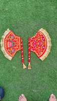 Éventail en velours rouge Pakhi, Décoration de mariage Punjabi, Éventail Pankhi brodé, Éventail de mariage indien, Décoration Mehndi Dholki, Cadeau Jaggo