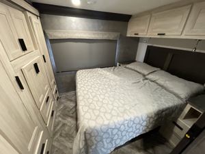 Unidad de Dormir Independiente Convertible para Camper, Autocaravana, RV Clase C, Remolque de Viaje, de Aluminio Gris, para Caravana Todoterreno - Product Image 2