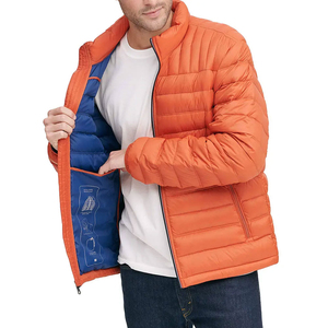 Veste matelassée pour homme tendance avec capuche réglable, légère et chaude, idéale pour les voyages d'hiver, la randonnée ou un usage quotidien. - Product Image 2
