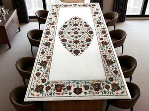 Elegante Mesa de Centro Redonda de Mármol Blanco Contemporáneo con Incrustaciones Florales Azules para Uso en Hoteles - Product Image 2