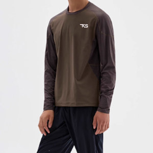 Chemise en tricot gaufré de haute qualité, matière respirante, toucher doux, conçue pour un confort durable. - Product Image 1