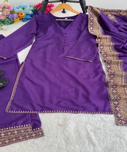 Salwar Kameez en soie violette avec dupatta brodée, tenue ethnique pour femmes, pour mariage et fêtes, style Inde Pakistan, MBL-DN-589 Hamia 85334 - Product Image 3