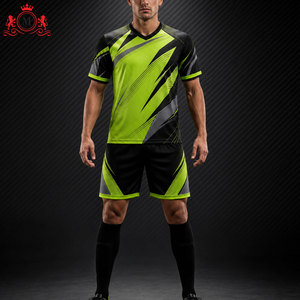 ชุดเสื้อฟุตบอลสีเขียวดำแบบซับลิเมชั่นพร้อมกางเกงขาสั้น ชุดยูนิฟอร์มฟุตบอลสำหรับผู้ใหญ่ ผ้าโพลีเอสเตอร์ระบายอากาศ ตรวจจับรอยตะเข็บ - Product Image 4