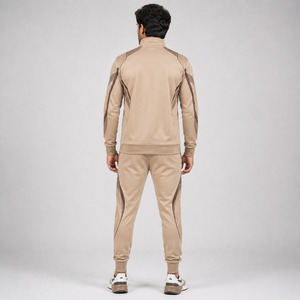 Survêtement léger pour homme, conçu avec un tissu respirant et une performance durable pour un usage quotidien. - Product Image 5