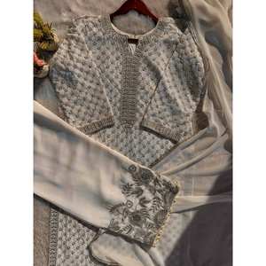 Conjunto de ropa de fiesta y Dupatta para mujer de diseñador - Product Image 2