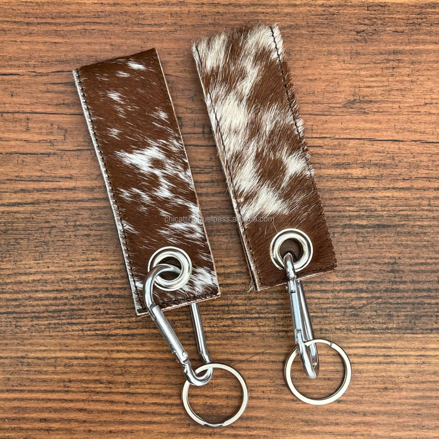 สีน้ำตาล