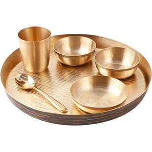 Juego de Vajilla de Lujo en Bronce Kansa con Combo Completo de Thali para Uso en el Hogar, Hoteles y Restaurantes - Product Image 6