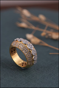 Anillo de Cóctel Vintage Chapado en Oro de 18K con Diamantes Creados en Laboratorio, Engaste Pavé, Forma de Flor, Certificado IGI, Anillo de Boda Glamuroso - Product Image 4