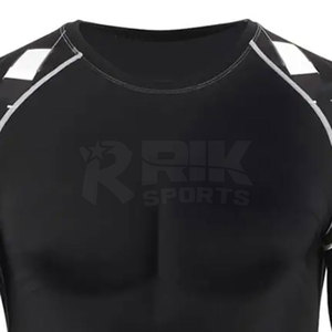Rashguard de sublimation en tissu doux à séchage rapide, coupe extensible, pour sports nautiques et plage - Product Image 5