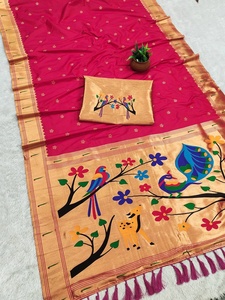 Sari en soie Pethani avec broderies Zari de paons et de fleurs, tenue traditionnelle de mariage pour femmes, style indien - Product Image 2