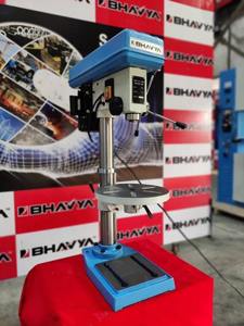 Perceuse à colonne industrielle 16 mm à engrenages, CNC, légère, avec broche conique MT2, 8 vitesses et avance fine, équipement d'atelier - Product Image 4