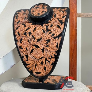 Support de Présentation pour Colliers Western en Cuir Véritable, Fait Main, Motif Floral, Porte-Bijoux Rustique, Accessoires de Décoration pour Boutique - Product Image 1