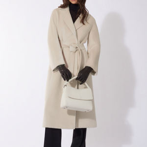 Proveedor de Gabardinas Clásicas Vintage para Mujer |   Abrigo Largo con Cinturón para Mujer, Fabricante Mayorista OEM, 100% Lana Ecológica - Product Image 5