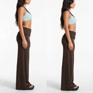Ensemble de yoga 2 pièces pour femme, haut court vert menthe, pantalon évasé à taille en maille marron - Product Image 2