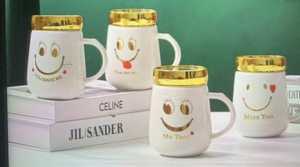 ชุดแก้วกาแฟเซรามิคหรูหราจากแซมแซม อินดัสทรีส์ ขอบสีทอง ดีไซน์การ์ตูนยิ้ม ปรับรูปทรงได้ ใช้ซ้ำได้ สีขาว ขนาด 300 มม. - Product Image 4