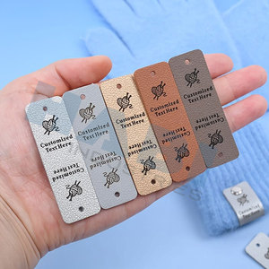 Fabricant d'étiquettes en cuir personnalisées, couleur et logo en relief, vente en gros, étiquettes personnalisées de petite taille, usage personnel - Product Image 1