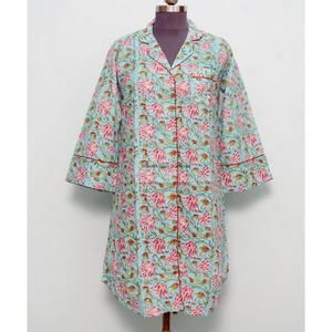 Camisa Larga Estilo Kimono 100% Algodón Puro para Mujer, Estampado Floral, Abertura Frontal, Cuello en V, Manga 3/4, Corte Ajustado, con Botones - Product Image 4