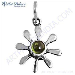 Pendentif en forme de soleil en argent sterling 925 avec symbole péridot Pendentif en pierre précieuse à la mode - Product Image 3