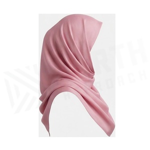 ผ้าคลุมศีรษะผ้าซาตินสีชมพูสำหรับผู้หญิง สีพื้น ความยาวปานกลาง เนื้อผ้านุ่มสบาย ใช้ได้ทุกวัน ผ้าพันคอสำหรับทุกฤดูกาล สไตล์เรียบง่าย - Product Image 3