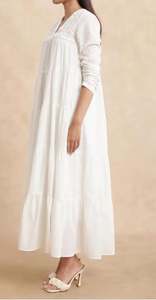 เดรสยาว 2026 สำหรับงานแต่งงานฤดูใบไม้ร่วง ดีไซน์เซ็กซี่ คอวี แต่งดอกไม้สีแดง ประดับคริสตัล แขนยาว เดรสยาวแม็กซี่เซ็กซี่ - Product Image 3