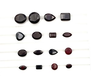 Lot de pierres précieuses en grenat naturel du Mozambique, formes variées, taille libre, 6-12 mm, pour la création de bijoux - Product Image 1