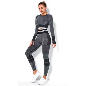 Wholesale Customized Yoga Sets Top Quality Women's Sportswear 100% Polyester Fitness Gym Wear Women Sets Yoga Set - Product Image 4
