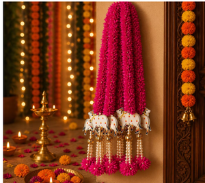 Décoration murale traditionnelle en tissu rose avec motif de vache, pompons et perles pour la décoration intérieure d'entrée pour Diwali - Product Image 5